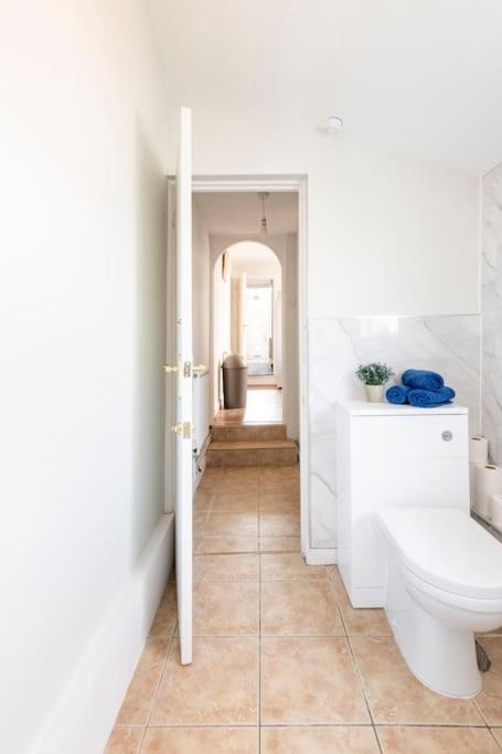 Вилла Travellers' Choice In Harwich-Essex Экстерьер фото