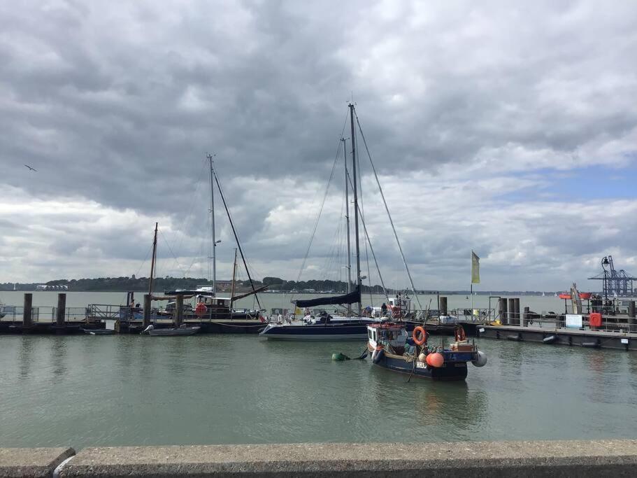 Вилла Travellers' Choice In Harwich-Essex Экстерьер фото