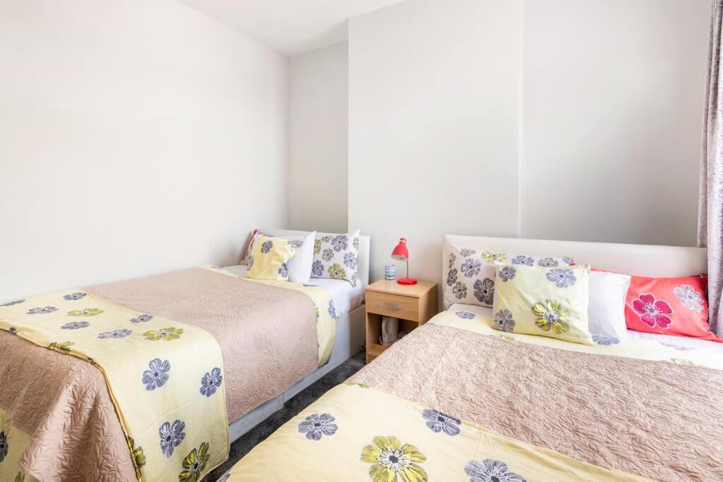 Вилла Travellers' Choice In Harwich-Essex Экстерьер фото
