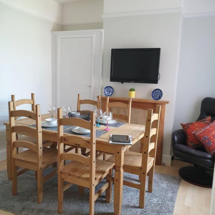 Вилла Travellers' Choice In Harwich-Essex Экстерьер фото